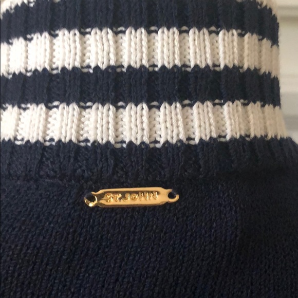 ST. JOHN Knitted Navy Blue Zip Up Sweater - Picture 6 of 7